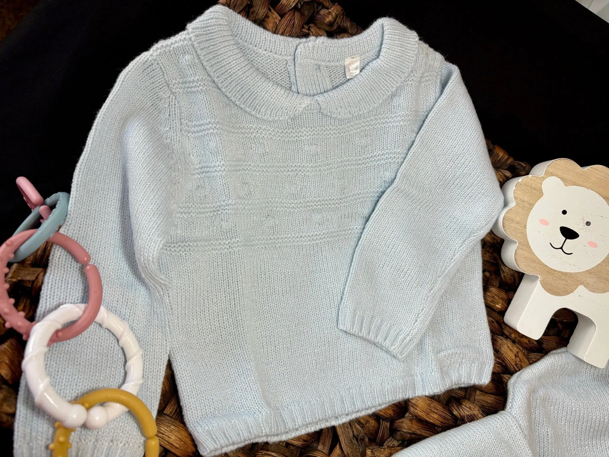 Baby Knit 4 piece Outfit 3-6 Months