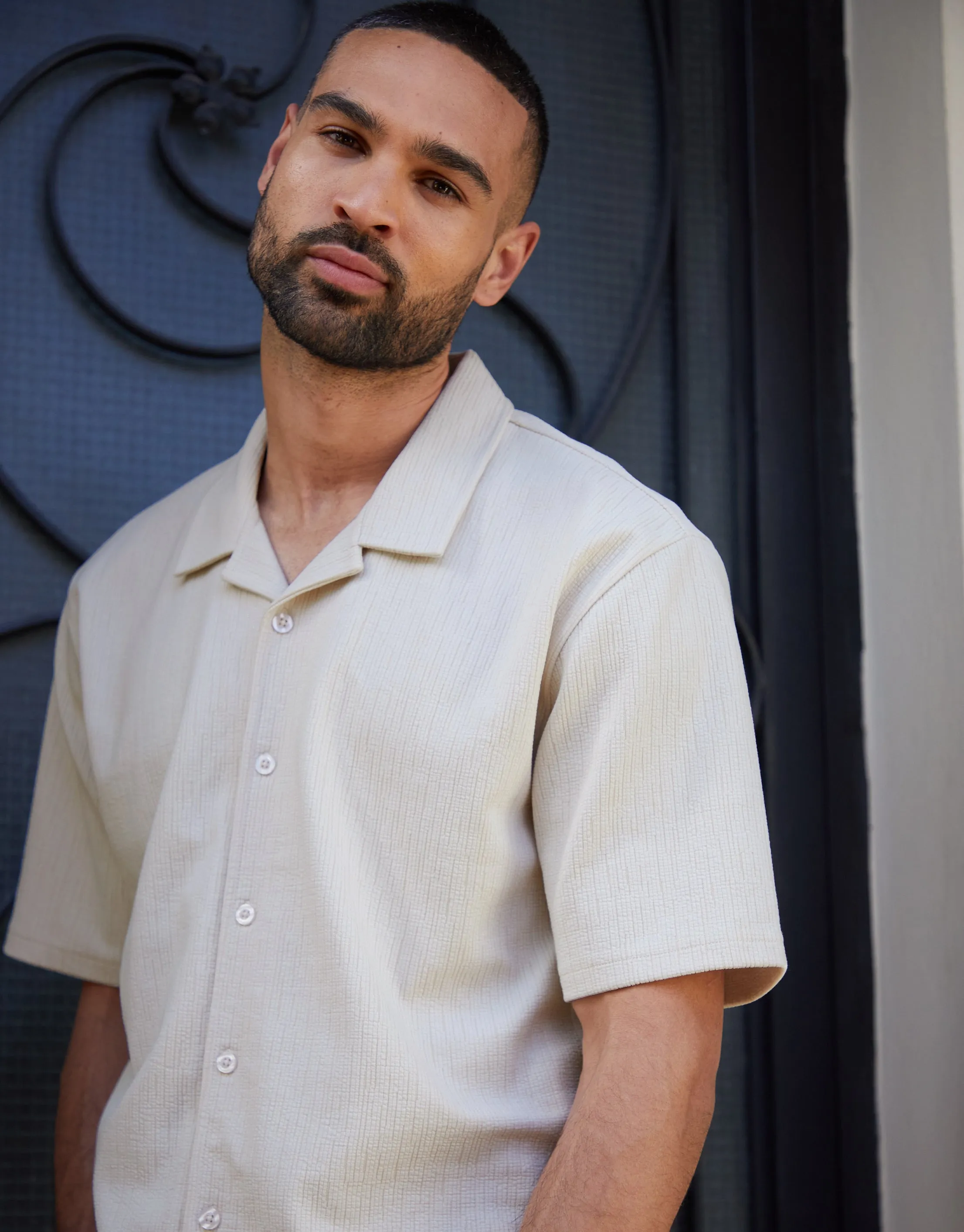 Men's Ecru Textured Revere Collar Short Sleeve Shirt